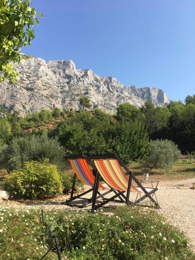 Le Moulin En Provence Bed and Breakfast Saint-Antonin-sur-Bayon Εξωτερικό φωτογραφία