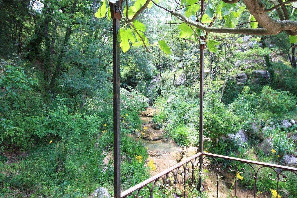 Le Moulin En Provence Bed and Breakfast Saint-Antonin-sur-Bayon Εξωτερικό φωτογραφία