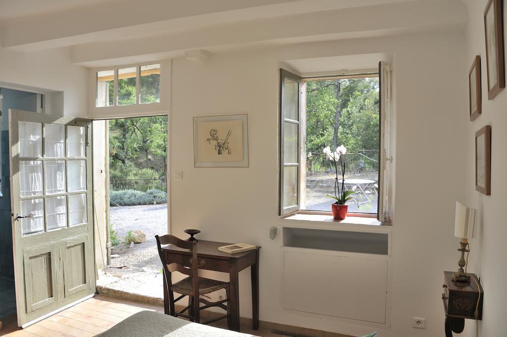 Le Moulin En Provence Bed and Breakfast Saint-Antonin-sur-Bayon Εξωτερικό φωτογραφία