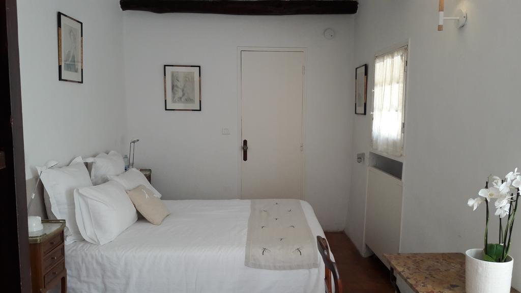 Le Moulin En Provence Bed and Breakfast Saint-Antonin-sur-Bayon Δωμάτιο φωτογραφία